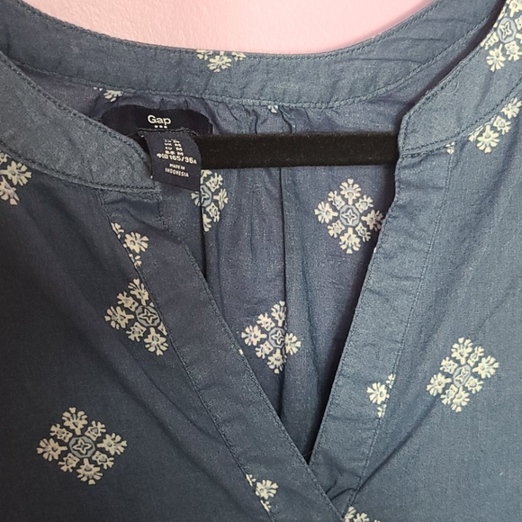 GAP - Picture 5 of 7